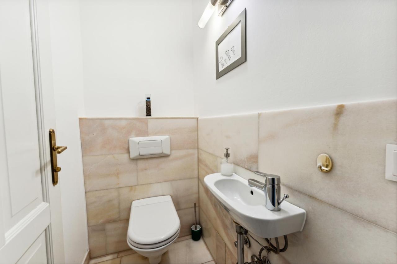 Apartment Design Near Mariahilferstrasse Vienna